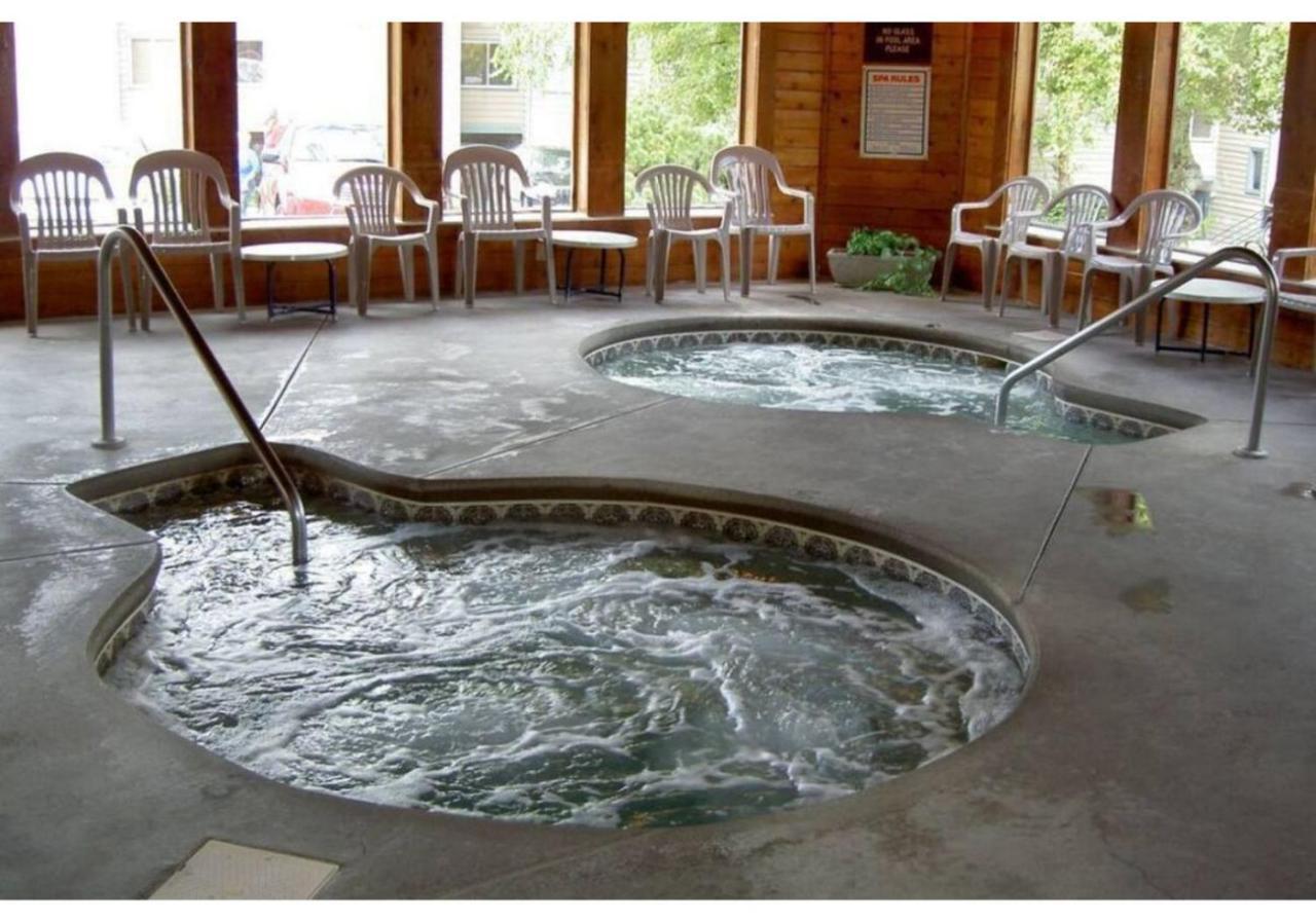 Wow Views!!-Mountain Escape-Outdoor Pool-Close To Downtown-Wifi-Cable-Private Balcony Гатлинбург Экстерьер фото
