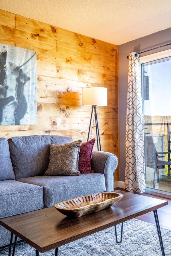 Wow Views!!-Mountain Escape-Outdoor Pool-Close To Downtown-Wifi-Cable-Private Balcony Гатлинбург Экстерьер фото