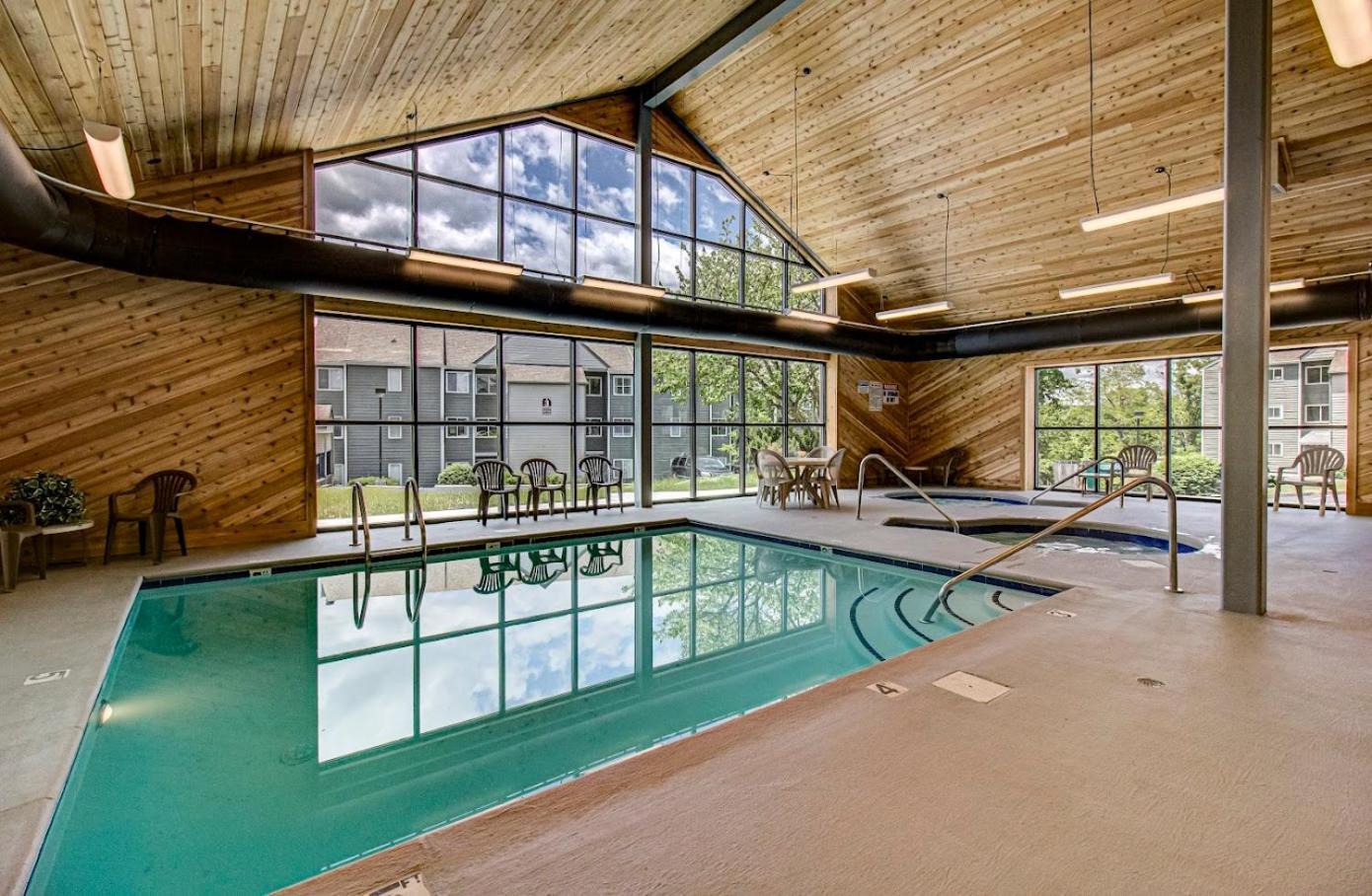 Wow Views!!-Mountain Escape-Outdoor Pool-Close To Downtown-Wifi-Cable-Private Balcony Гатлинбург Экстерьер фото